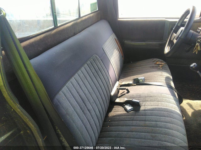 1989 CHEVROLET S TRUCK S10 VIN: 1GCBS14E9K2251282