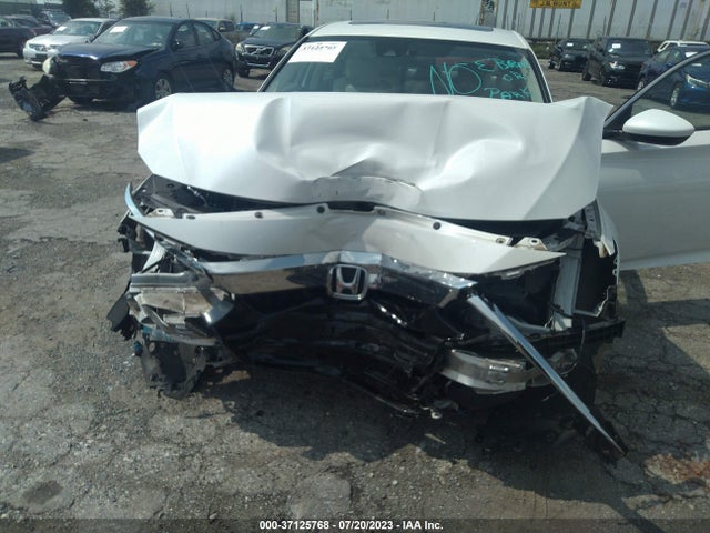 2019 HONDA ACCORD SEDAN EX 1.5T VIN: 1HGCV1F40KA169612