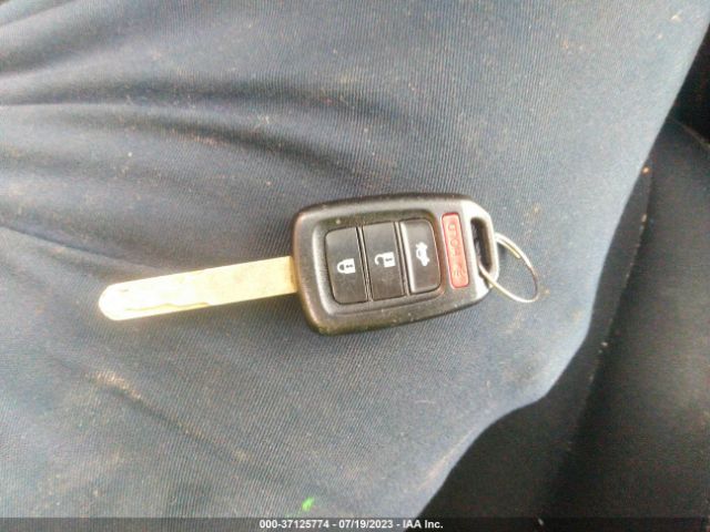 2HGFC2F69KH516737 Honda Civic Sedan Lx