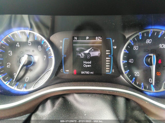 2C4RC1BG4JR139358 Chrysler Pacifica Touring L