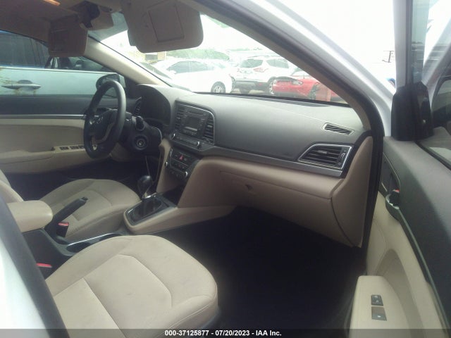 2017 HYUNDAI ELANTRA SE VIN: 5NPD74LFXHH061083