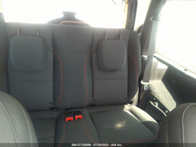 1C4HJXCG2MW672243 Jeep Wrangler Rubicon