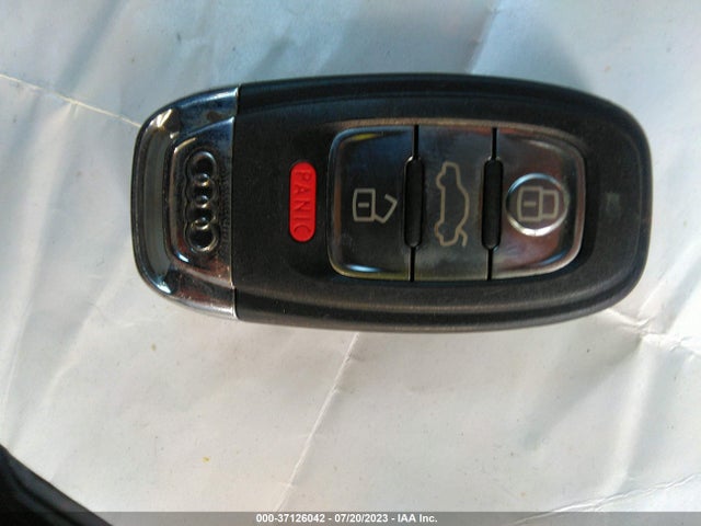 2015 Audi S4, VIN: WAUBGAFLXFA045443