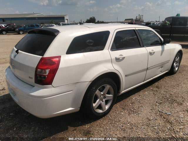 2008 DODGE MAGNUM SXT VIN: 2D4FV37VX8H213871