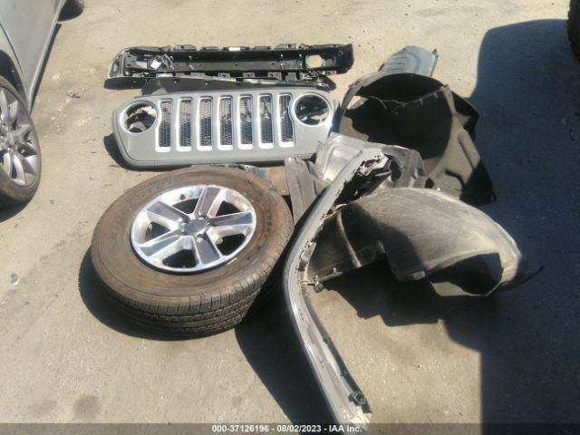 1C4HJXEN8LW261875 Jeep Wrangler Unlimited Sahara