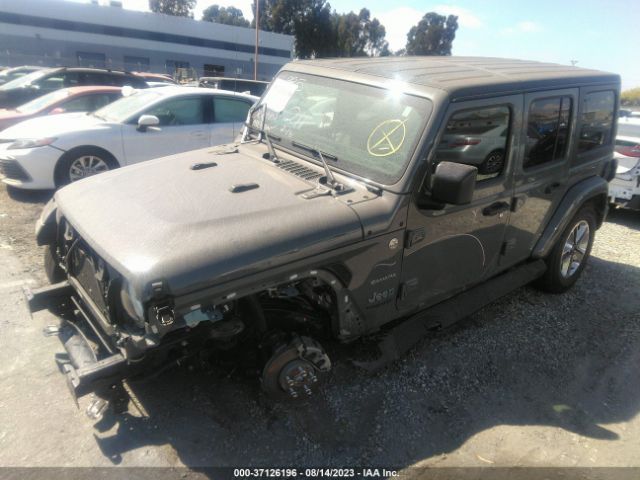 1C4HJXEN8LW261875 Jeep Wrangler Unlimited Sahara