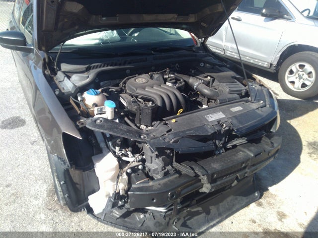 3VW2K7AJ8EM249165 Volkswagen Jetta Sedan S