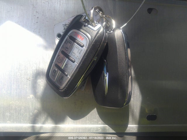 2C4RC1FGXJR154943 Chrysler Pacifica Touring Plus