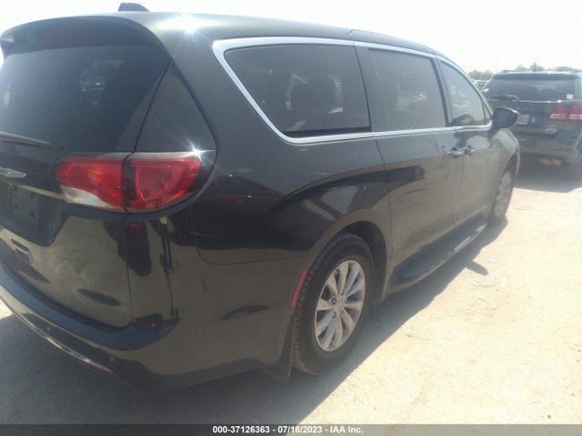 2C4RC1FGXJR154943 Chrysler Pacifica Touring Plus