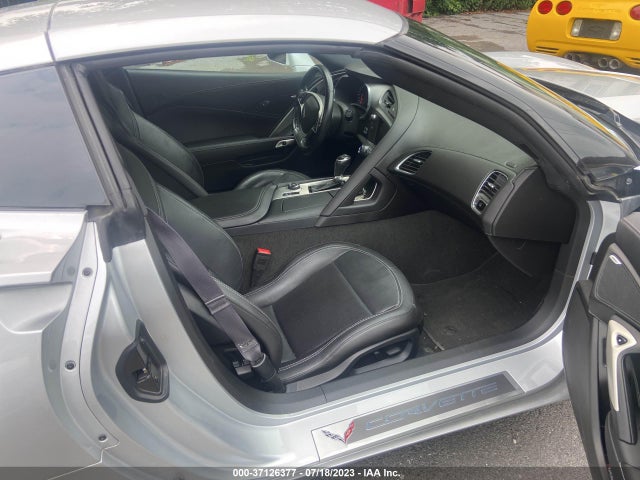 Chevrolet Corvette 1lt 2017 1G1YB2D7XH5112182 Image 5