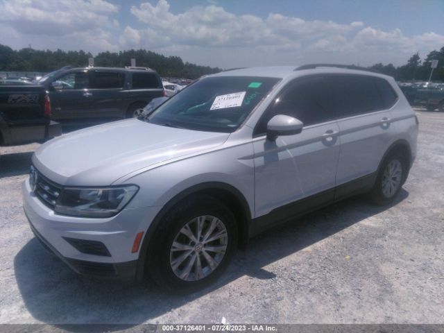 Volkswagen TIGUAN S 2019 3VV1B7AX0KM030409 Image 2