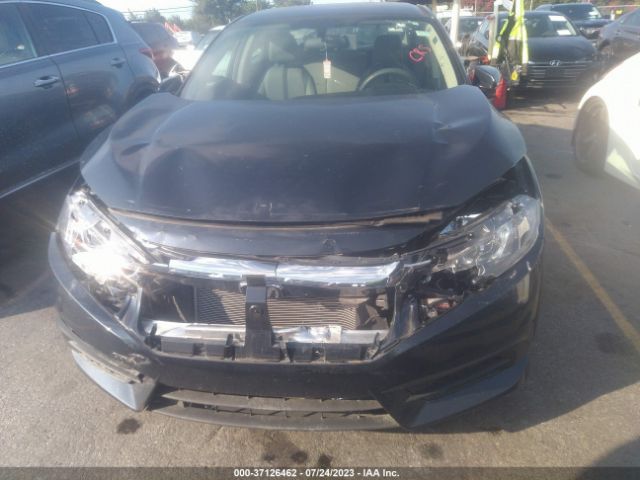 2HGFC2F52JH525558 Honda Civic Sedan Lx