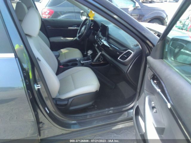 KNDERCAA0P7377952 KIA SELTOS EX