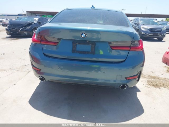 WBA5R1C50KAK12772 BMW 3 Series 330i