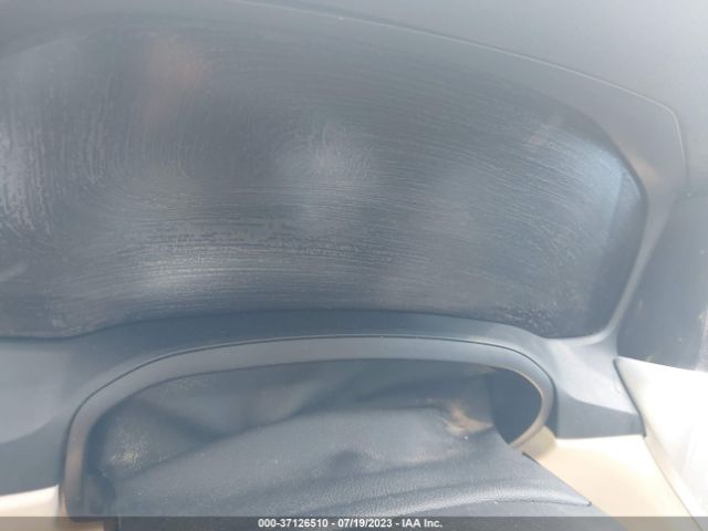 WBA5R1C50KAK12772 BMW 3 Series 330i