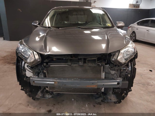 Honda HR-V LX 2018 3CZRU6H33JG725824 Image 13