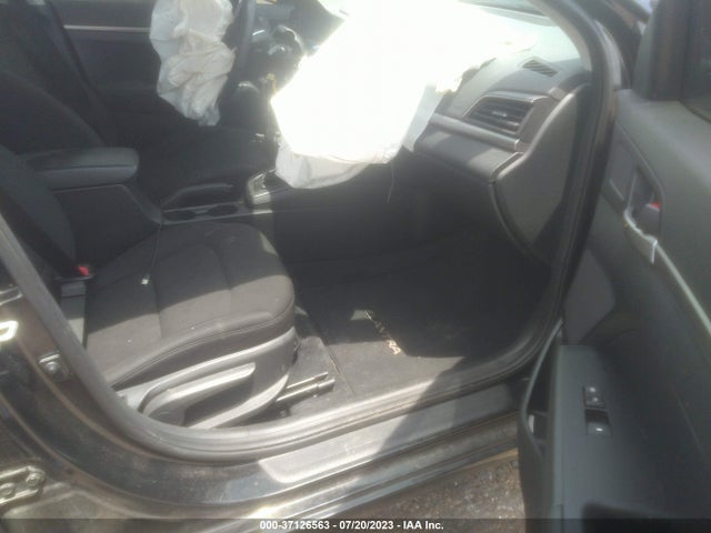 2019 HYUNDAI ELANTRA SE VIN: 5NPD74LF9KH410385