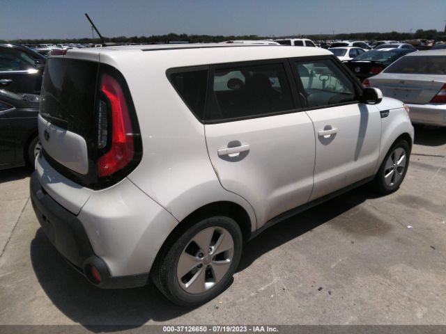 KNDJN2A20G7275743 KIA Soul Base