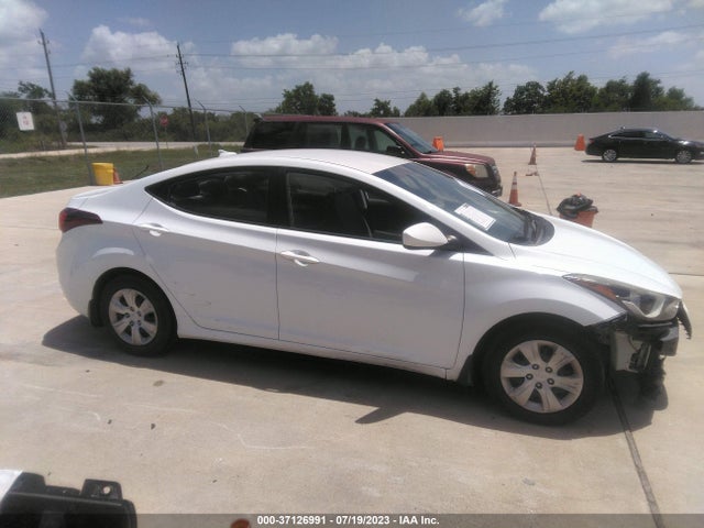 Hyundai ELANTRA SE 2016 5NPDH4AE6GH667731 Image 13
