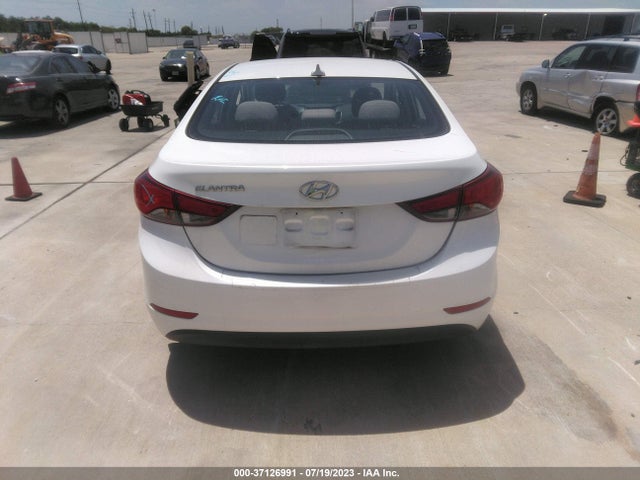 Hyundai ELANTRA SE 2016 5NPDH4AE6GH667731 Image 16
