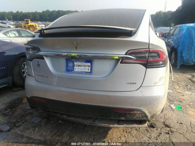 5YJXCDE23JF110504 Tesla Model X 75d/100d/p100d