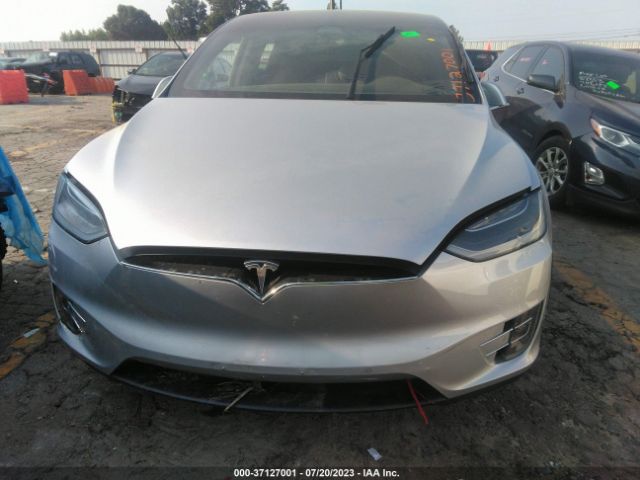 5YJXCDE23JF110504 Tesla Model X 75d/100d/p100d