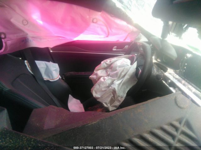 5XXG64J29PG225921 KIA K5 Gt-line