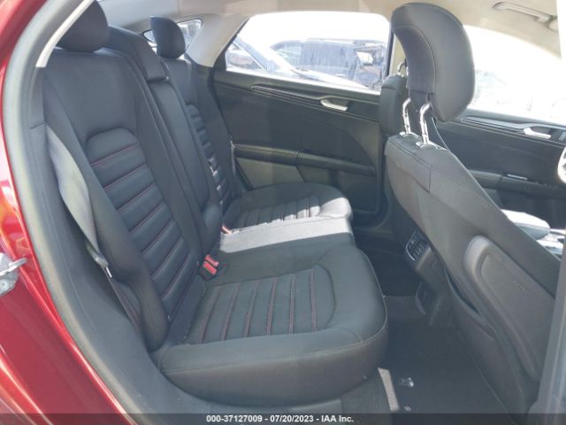 3FA6P0HDXER103517 Ford FUSION SE