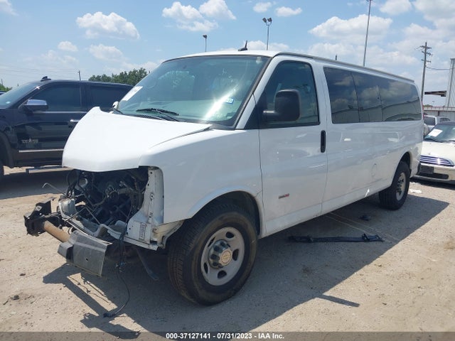 Chevrolet Express Passenger Lt 2014 1GAZG1FL2E1140054 Image 2