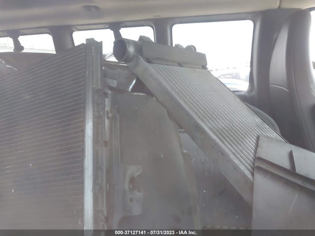 Chevrolet Express Passenger Lt 2014 1GAZG1FL2E1140054 Image 8