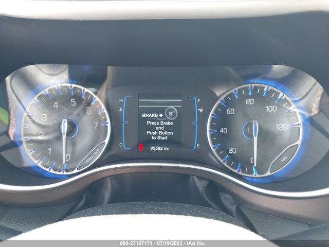 2C4RC1BGXHR590966 Chrysler Pacifica Touring-l