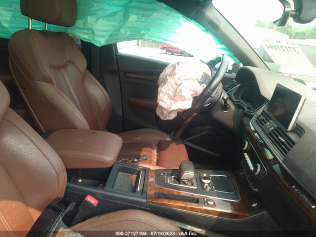 WA1BNAFY1J2072094 Audi Q5 Premium Plus
