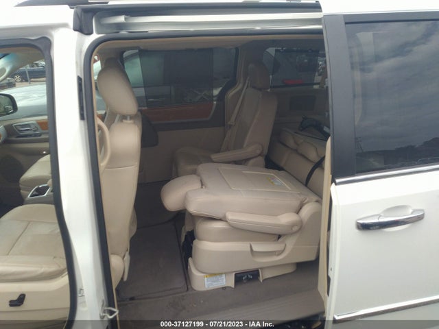 2008 CHRYSLER TOWN & COUNTRY LIMITED VIN: 2A8HR64X78R629669