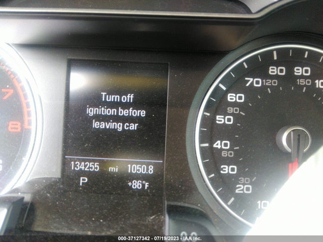 WAUFFAFL2FN008643 Audi A4 Premium Plus