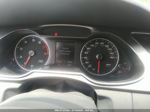 WAUFFAFL2FN008643 Audi A4 Premium Plus