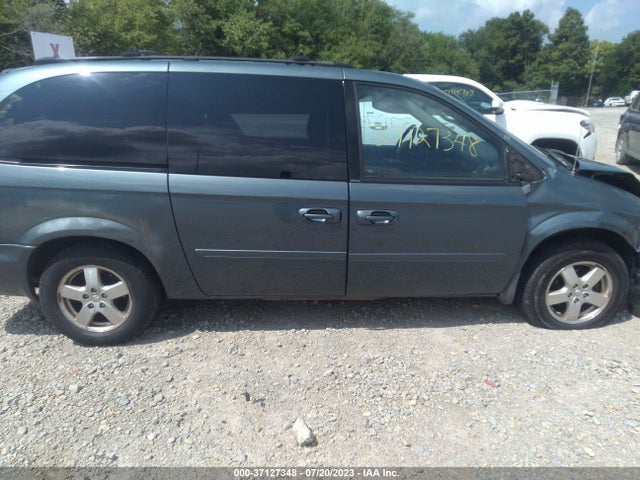 2005 DODGE GRAND CARAVAN SXT VIN: 2D4GP44L25R528578