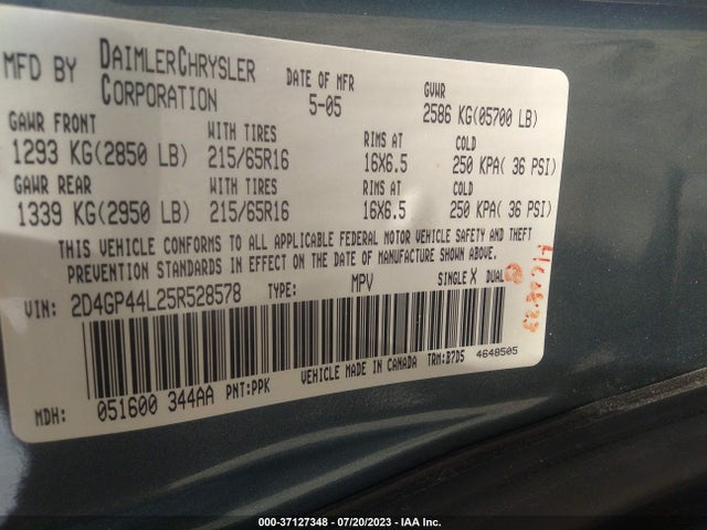 2005 DODGE GRAND CARAVAN SXT VIN: 2D4GP44L25R528578