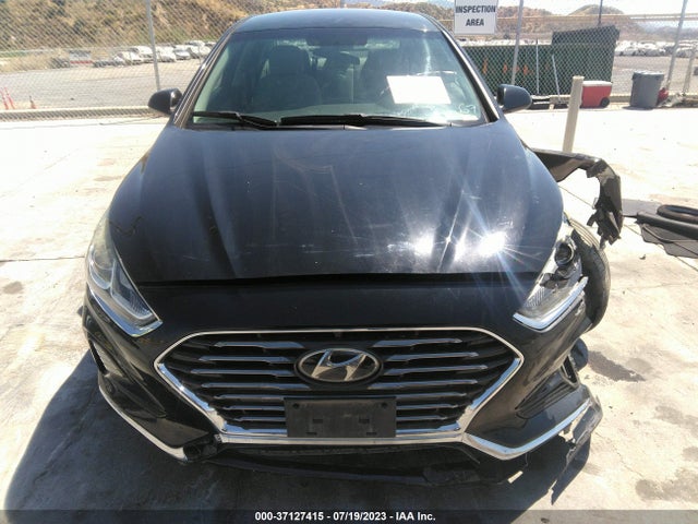 Hyundai SONATA SE 2018 5NPE24AF3JH656191 Image 12