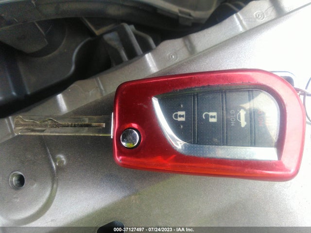 Toyota CAMRY SE 2022 4T1G11BK7NU065424 Image 3