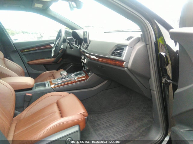 WA1CNAFYXJ2127047 Audi Q5 Prestige/tech Prestige