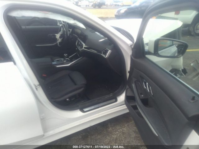 3MW5R1J04L8B04188 BMW 3 Series 330i