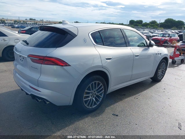 2023 Maserati Grecale, VIN: ZN682AVAXP7416416