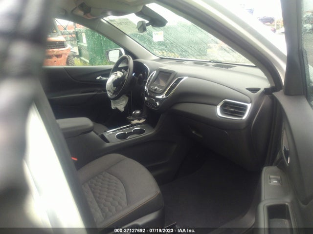 3GNAXKEV1LS686330 Chevrolet EQUINOX LT