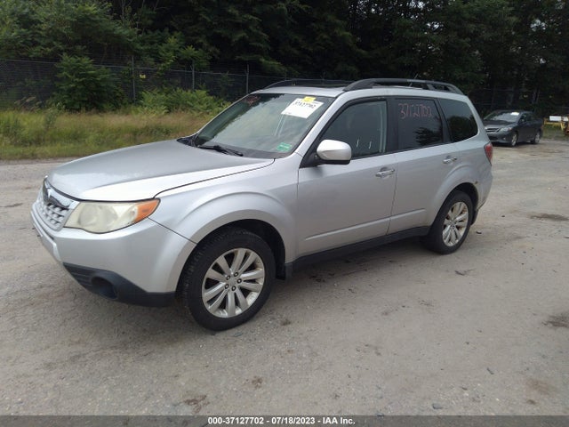 2011 SUBARU FORESTER 2.5X PREMIUM VIN: JF2SHADC2BG713683