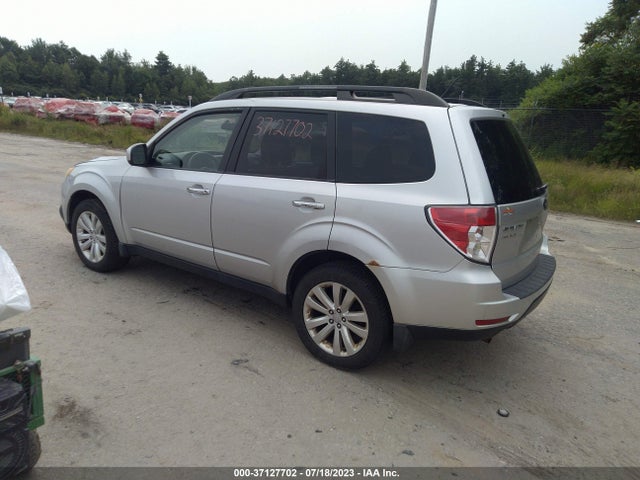 2011 SUBARU FORESTER 2.5X PREMIUM VIN: JF2SHADC2BG713683