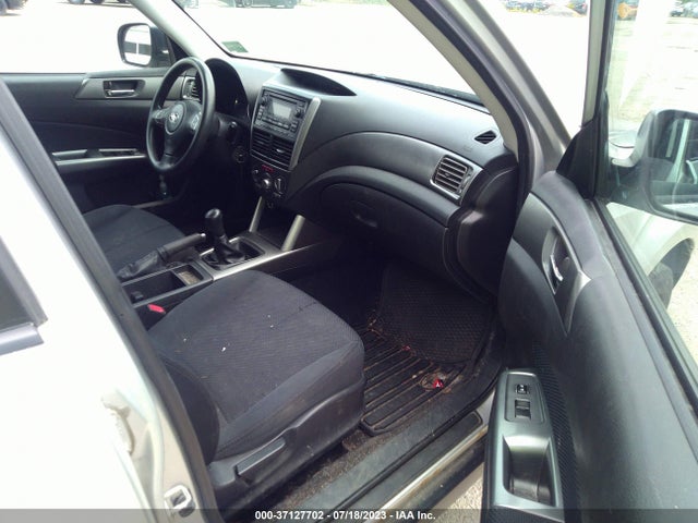 2011 SUBARU FORESTER 2.5X PREMIUM VIN: JF2SHADC2BG713683