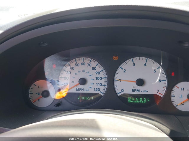 2005 DODGE CARAVAN SXT VIN: 1D4GP45RX5B302578