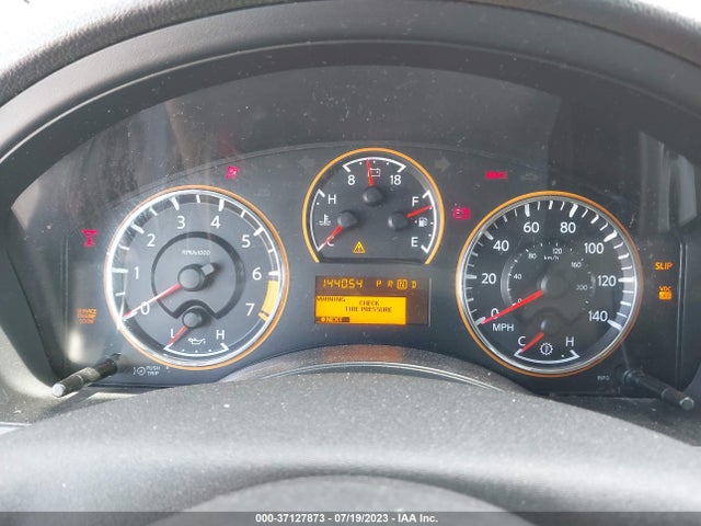 2011 Nissan Armada Sl მანქანა იყიდება აუქციონზე, vin: 5N1BA0ND2BN600442, აუქციონის ნომერი: 37127873