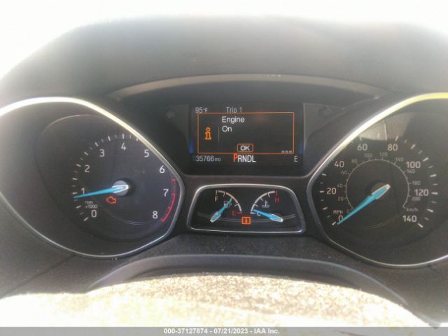 1FADP3F28JL309079 Ford FOCUS SE