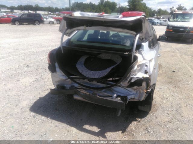 1FADP3F28JL309079 Ford FOCUS SE